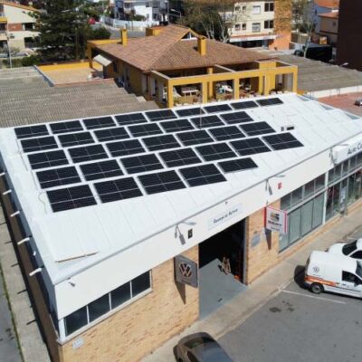 Instalación fotovoltaica en Auto Casasus Tarragona