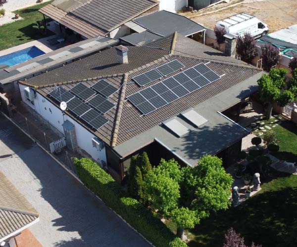 Instalación fotovoltaica para casa particular en Lérida